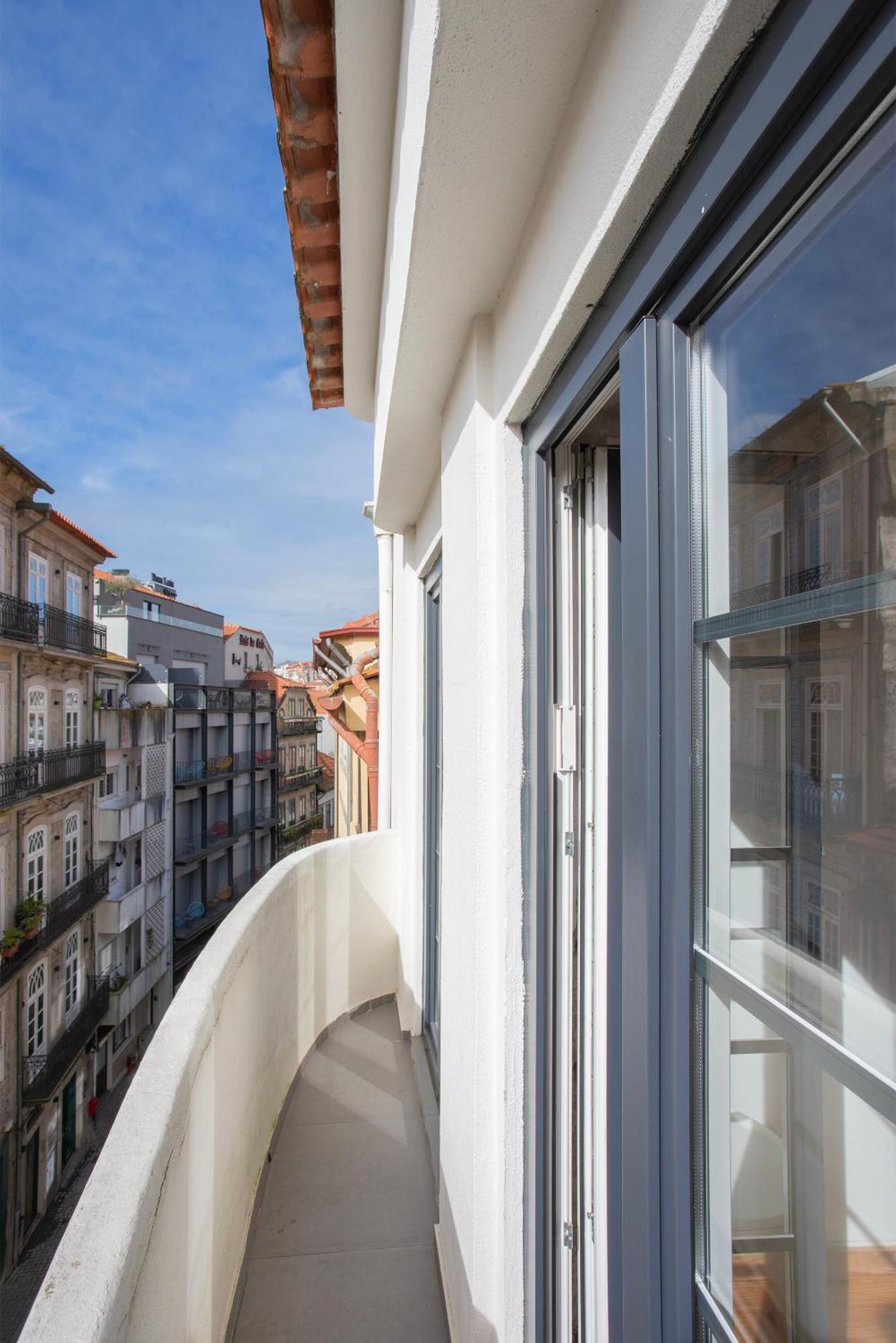 Liiiving In Gaia - Casa Da Vinha Apartments Вила-Нова-ди-Гая Экстерьер фото